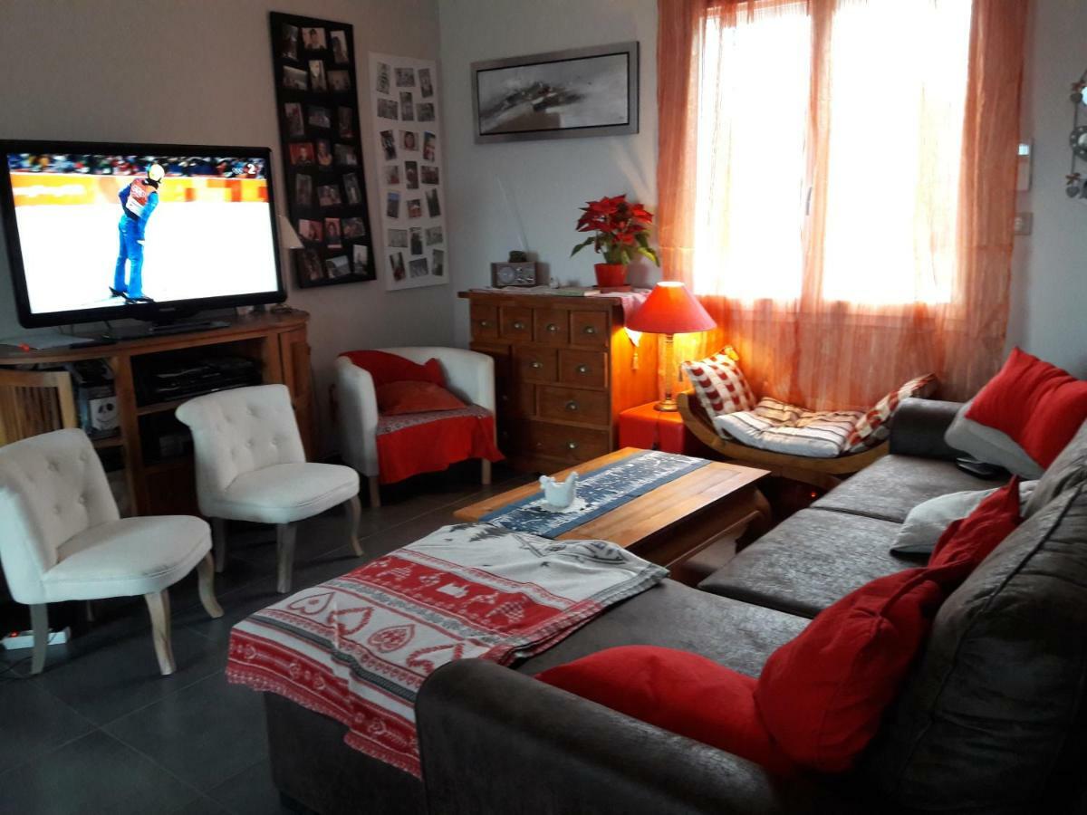 La Maison Familiale Lagarrigue  Екстериор снимка
